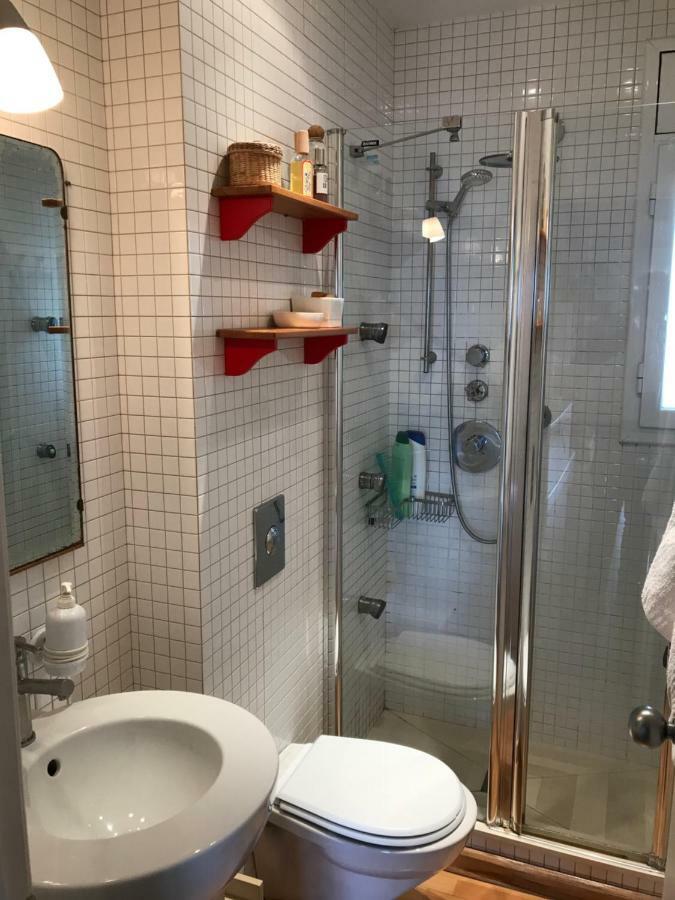 Apartamento Rits Beachfront سالو المظهر الخارجي الصورة